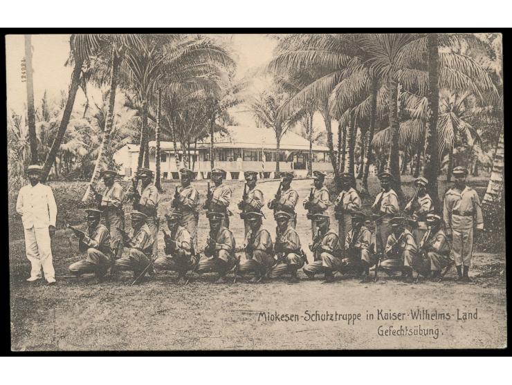 Ansichtskarte  Miokesen-Schutztruppe in Kaiser-Wilhelms-Land - Gefechtsübung,  ungebraucht, ca. 1912
