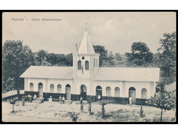 Ansichtskarte  Kpandu - Kathol. Missionsschule,  Verlag der Kathol. Mission in Lome, Frankatur 5 Pf., Gitterstempel  Lome  13