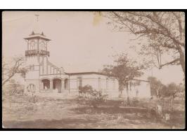 Foto-Ansichtskarte Verwaltungsgebäude der Otavi Minen- und Eisenbahn-Gesellschaft in Tsumeb, Privataufnahme, als Feldpostkart