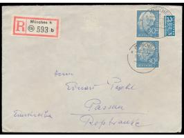 2 x  30 Pf. Heuss  als seltene  Frühverwendung  auf  Einschreibbrief  mit Stempel München 8 17.6.54 nach Passau, Ankunftstemp